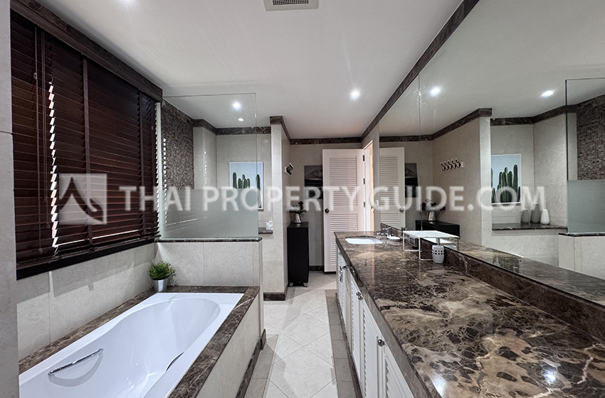 Condominium in Sukhumvit 